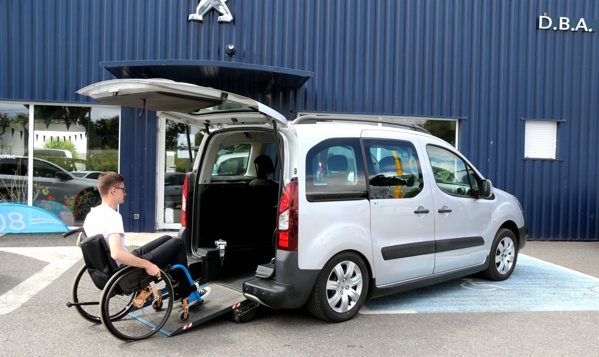aménagement de véhicule pour personne a mobilité réduite, garage Bastide Eurorépar